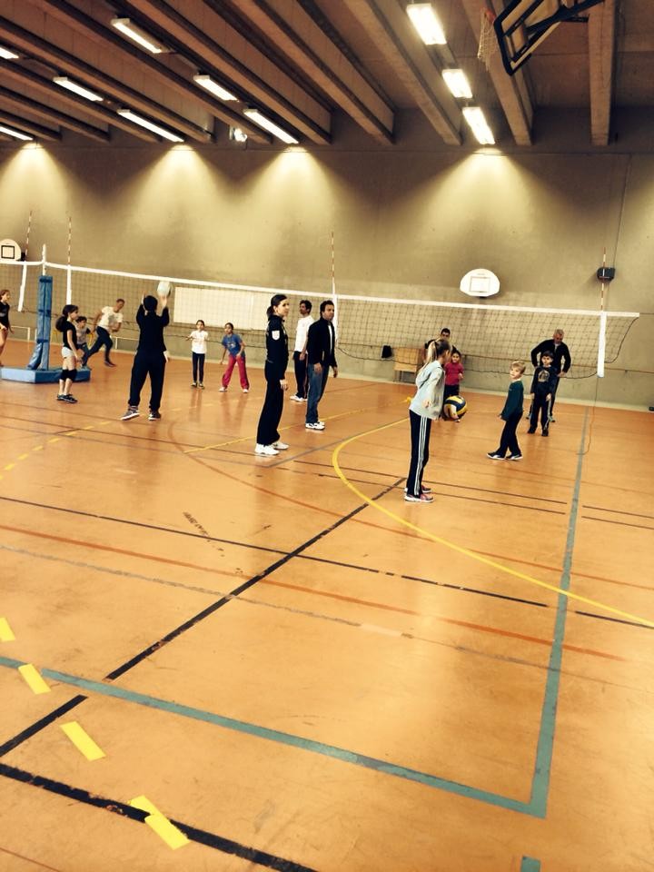 gal/saison 2014-2015/tournoi_de_noel_ecole_de_volley_poussines/10600405_378558542320861_4824828524647399350_n.jpg
